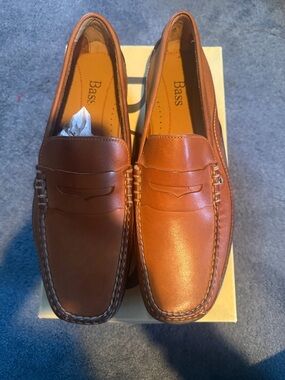 Bass Marlin driving moccasin. Dark Tan. Size 11.5.  New